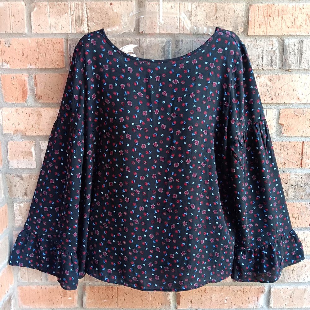 LOFT Women's Top Blouse Knit Woven Long Sleeves Black Floral Size S